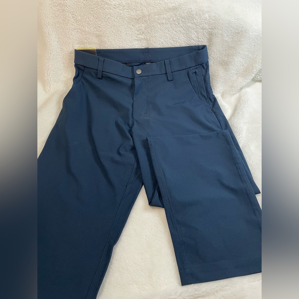 Men’s Kirkland Signature Performance Pant